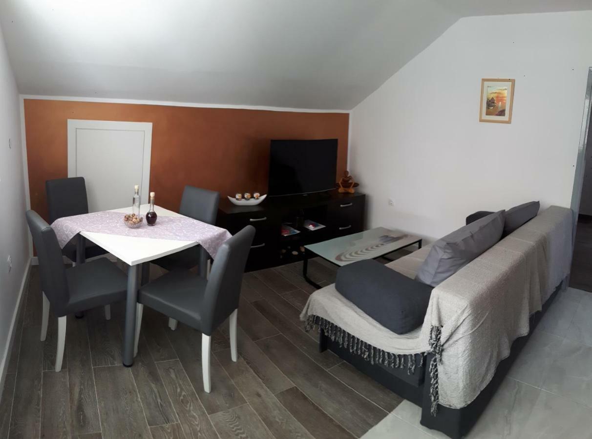 Apartman Zora تروغير المظهر الخارجي الصورة